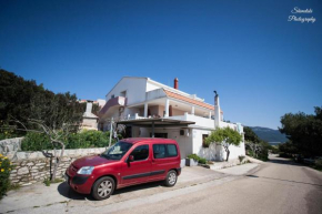 Apartments by the sea Zavalatica, Korcula - 247